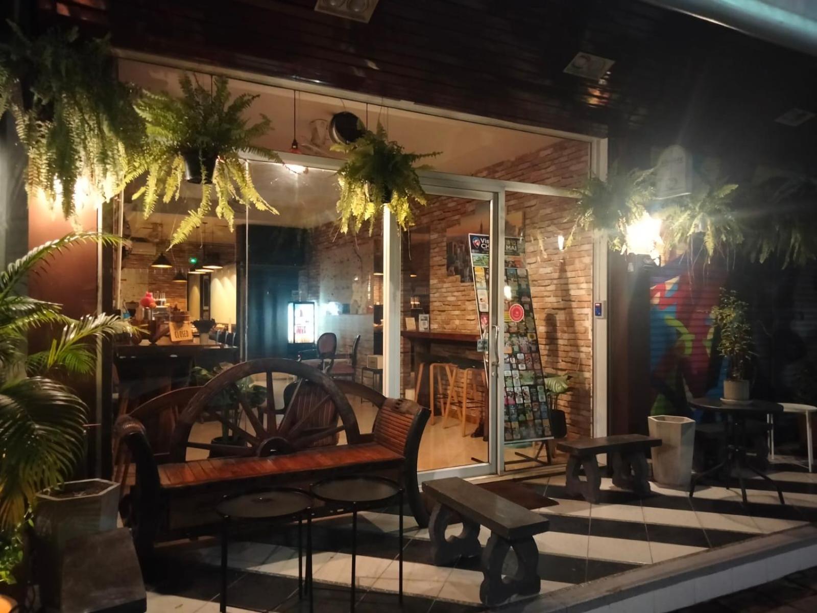 Chaiyee Coffee Чиангмай Экстерьер фото
